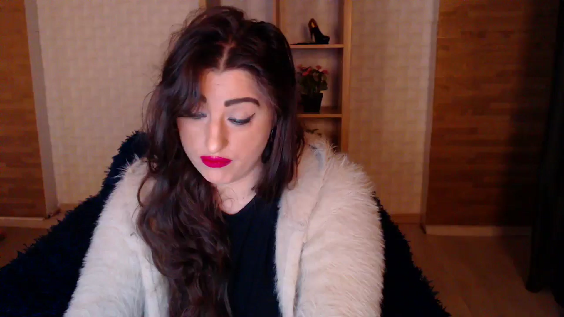 Gallery image thumbnail from HotRebbecca's myfreecams stream on, 04/19/2025, 02:26 image 3 of 20