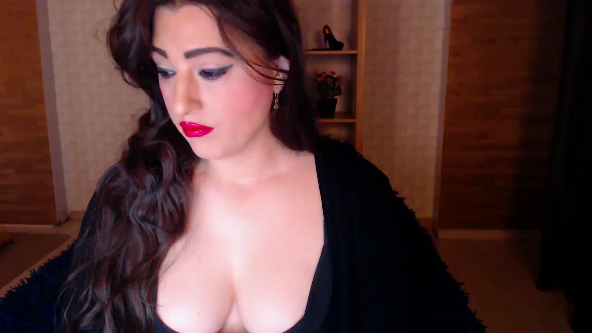 Gallery image thumbnail from HotRebbecca's myfreecams stream on, 04/21/2025, 19:56 image 19 of 20