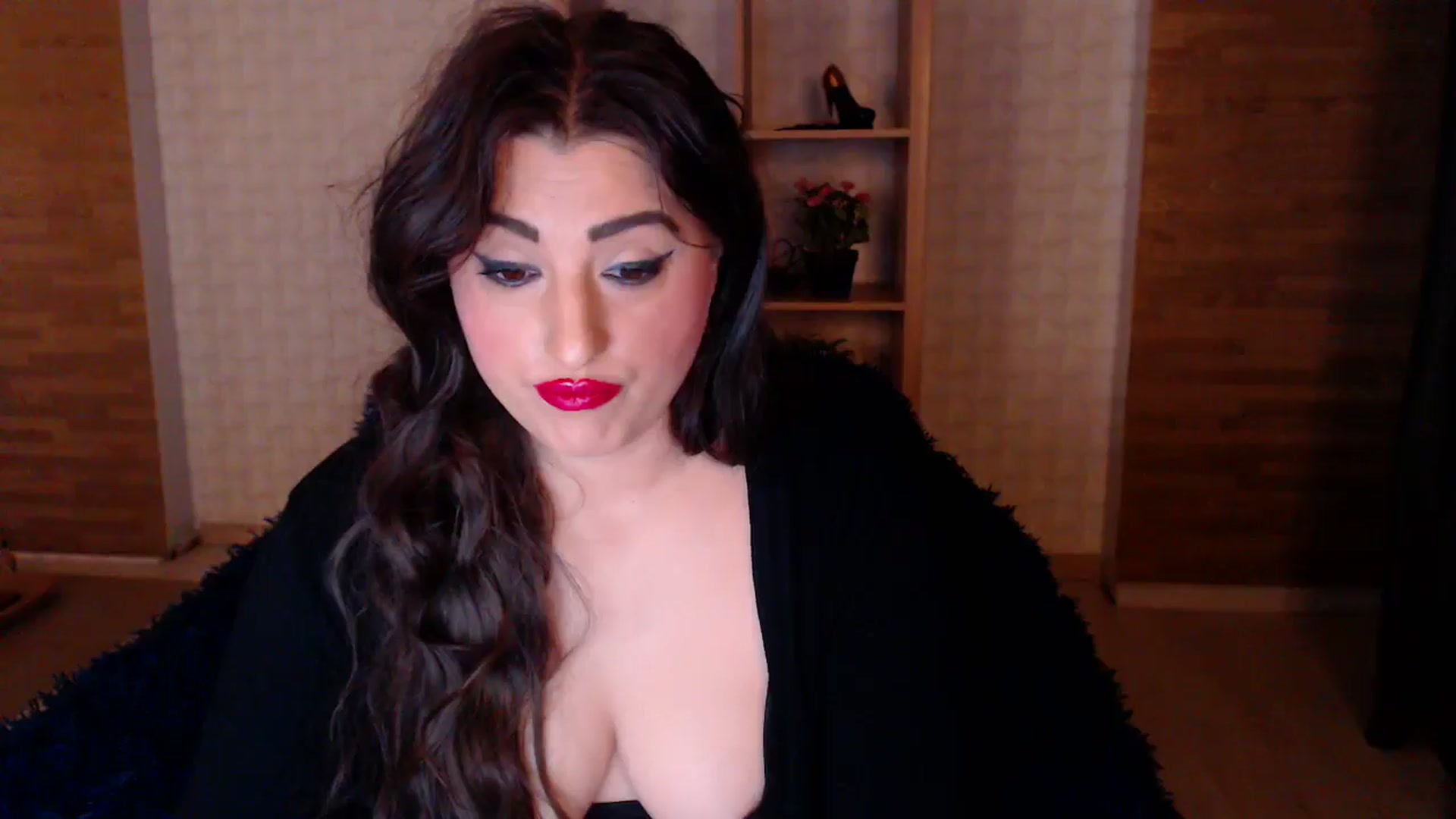 Gallery image thumbnail from HotRebbecca's myfreecams stream on, 04/21/2025, 23:11 image 4 of 20