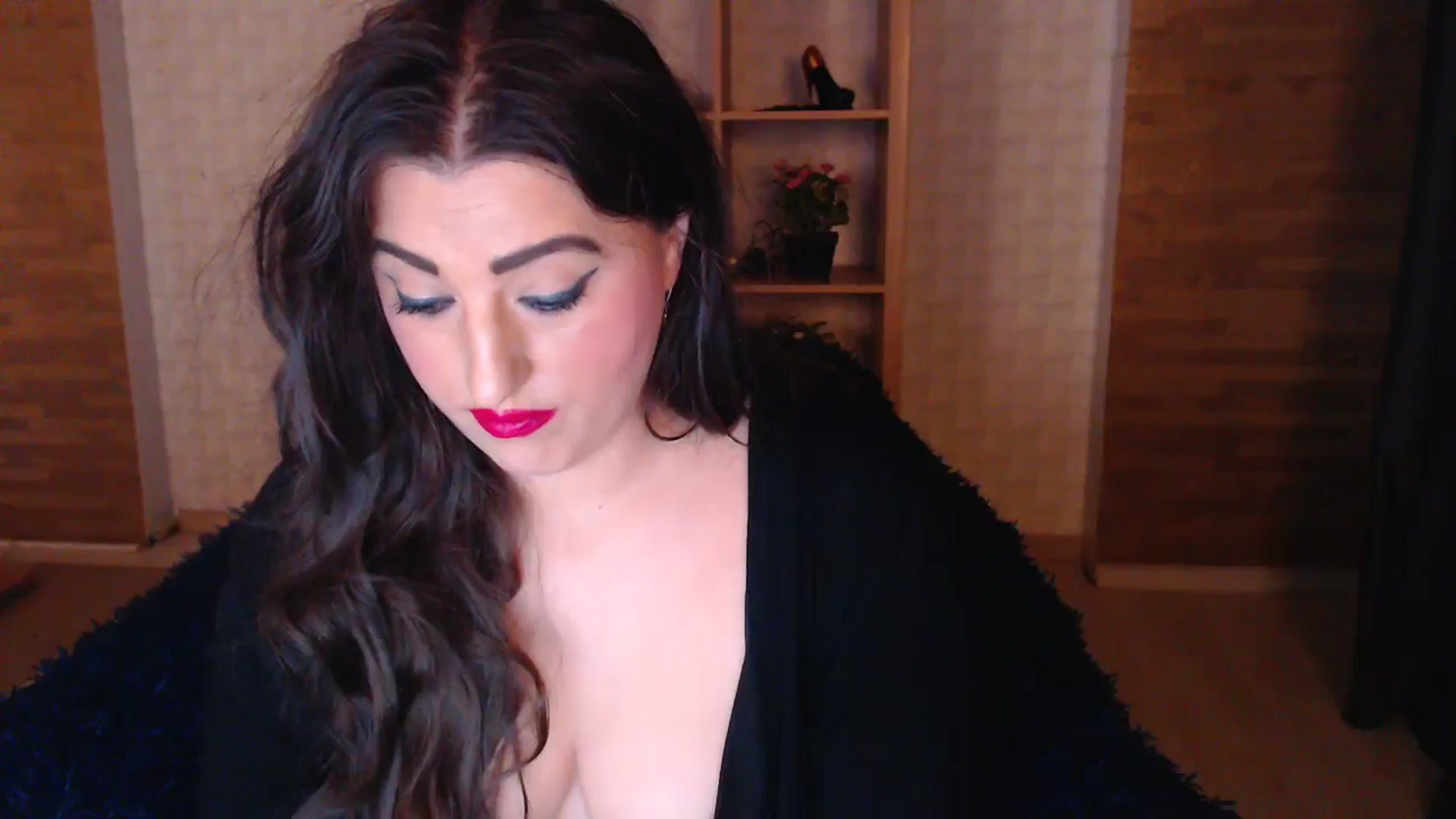 Gallery image thumbnail from HotRebbecca's myfreecams stream on, 04/21/2025, 23:11 image 18 of 20