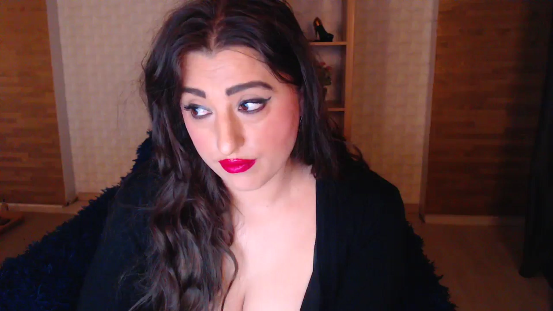 Gallery image thumbnail from HotRebbecca's myfreecams stream on, 04/21/2025, 23:11 image 15 of 20