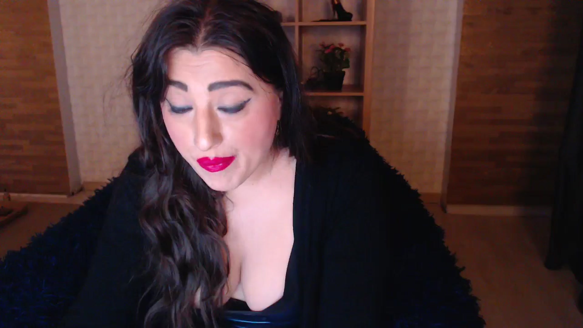 Gallery image thumbnail from HotRebbecca's myfreecams stream on, 04/21/2025, 23:11 image 14 of 20