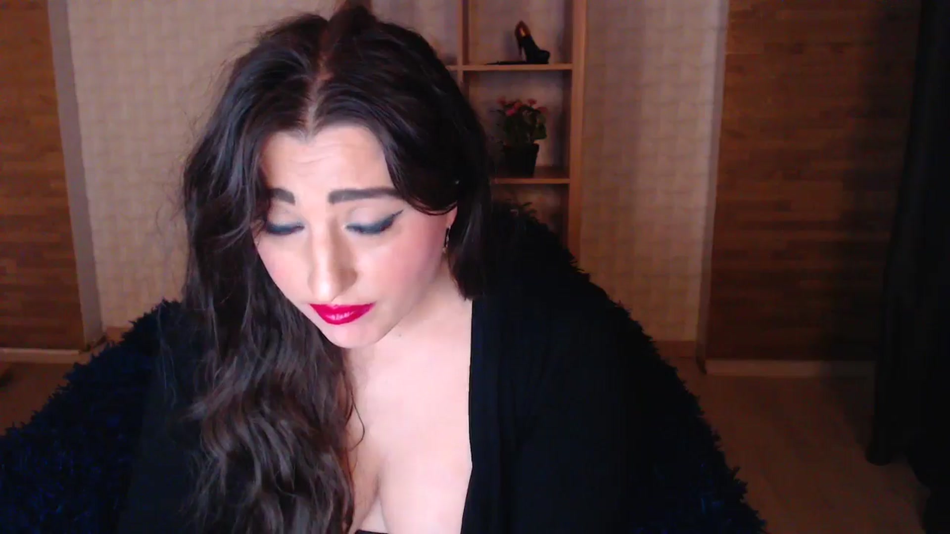 Gallery image thumbnail from HotRebbecca's myfreecams stream on, 04/22/2025, 01:16 image 7 of 20