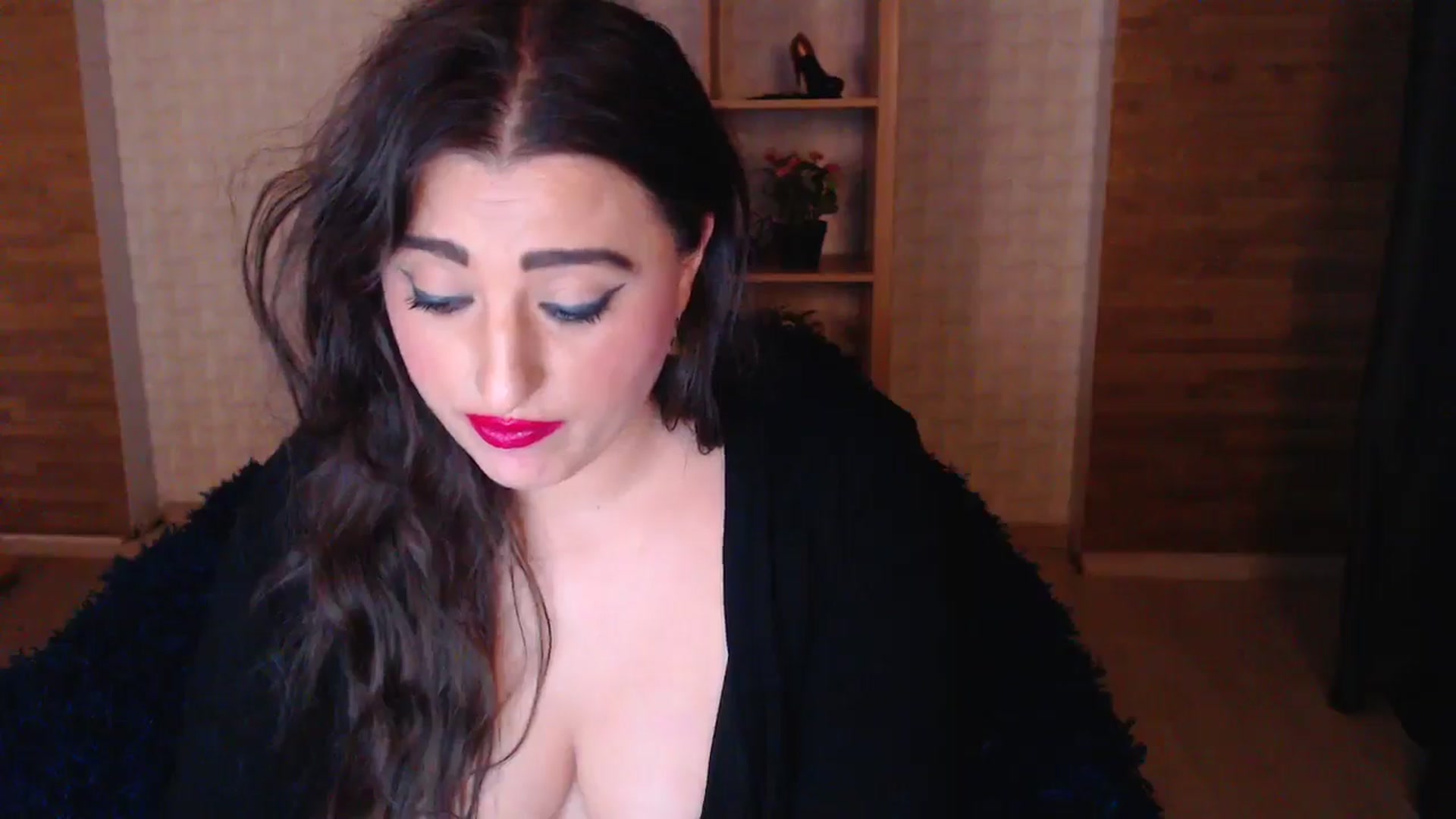 Gallery image thumbnail from HotRebbecca's myfreecams stream on, 04/22/2025, 01:16 image 15 of 20