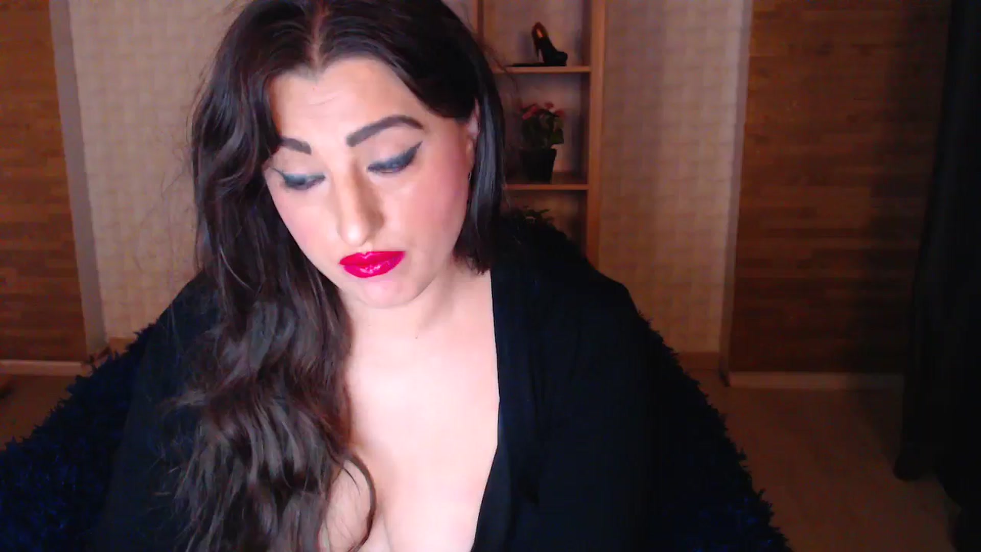 Gallery image thumbnail from HotRebbecca's myfreecams stream on, 04/22/2025, 01:16 image 2 of 20