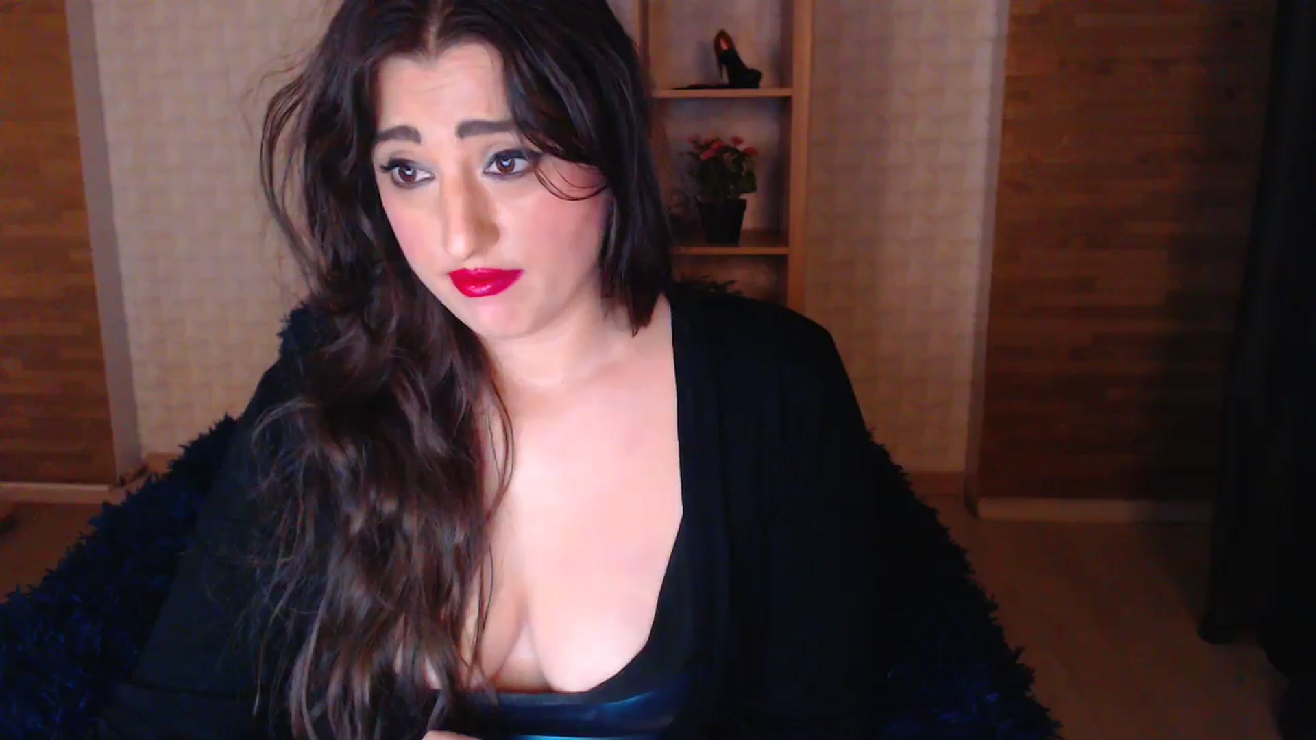Gallery image thumbnail from HotRebbecca's myfreecams stream on, 04/22/2025, 01:16 image 14 of 20