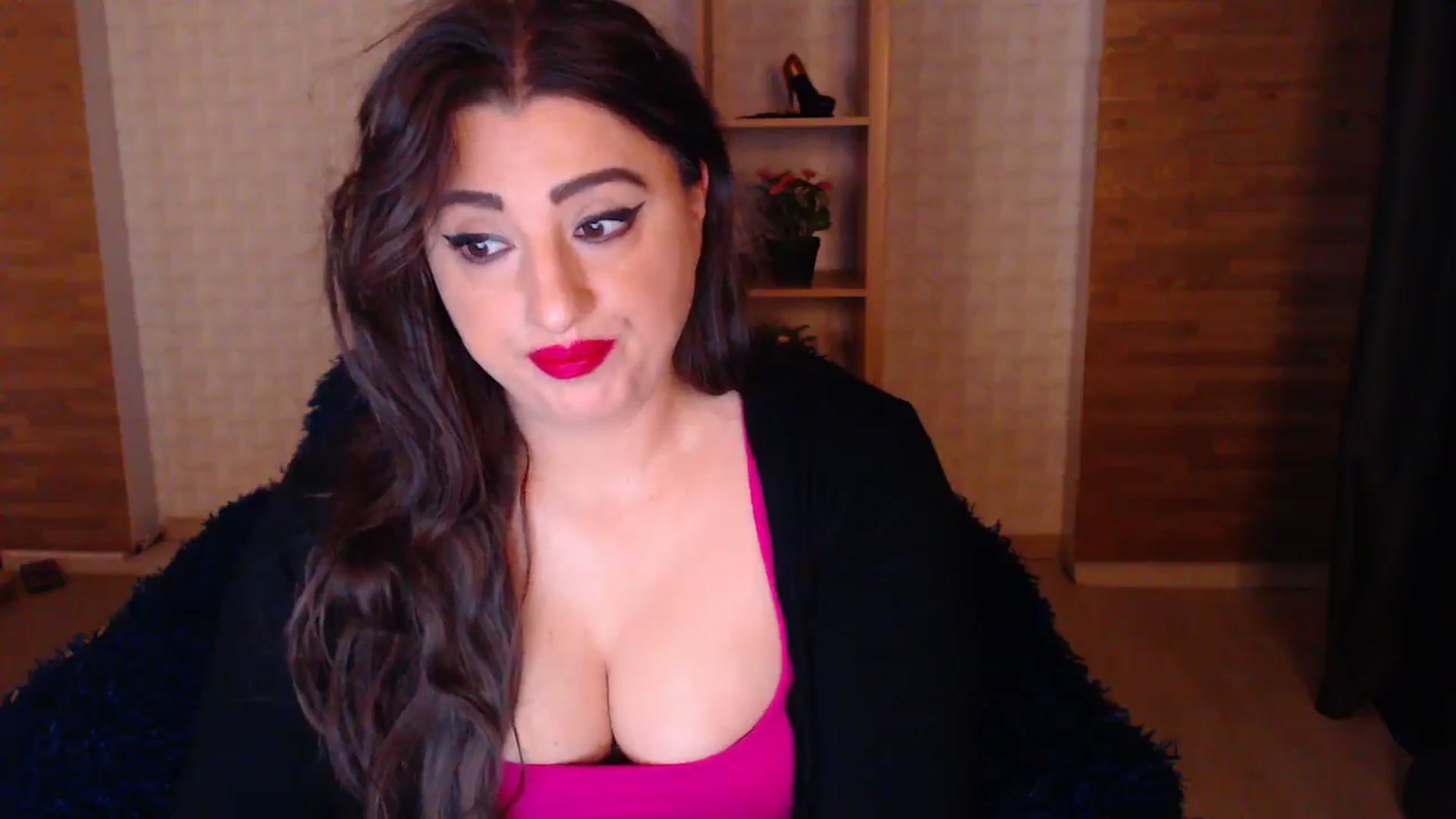 Gallery image thumbnail from HotRebbecca's myfreecams stream on, 04/23/2025, 01:05 image 4 of 20