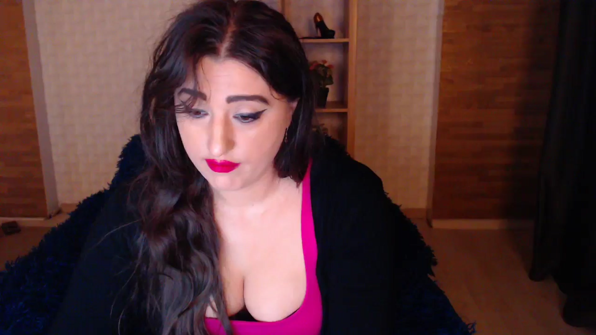 Gallery image thumbnail from HotRebbecca's myfreecams stream on, 04/23/2025, 01:05 image 15 of 20