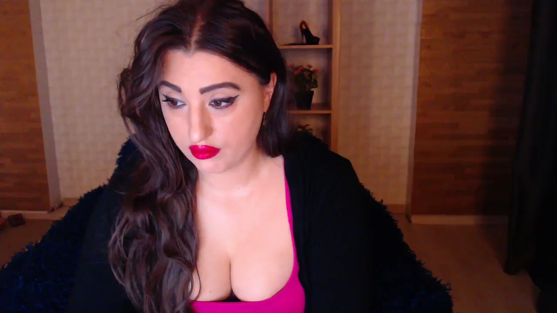 Gallery image thumbnail from HotRebbecca's myfreecams stream on, 04/23/2025, 01:05 image 3 of 20