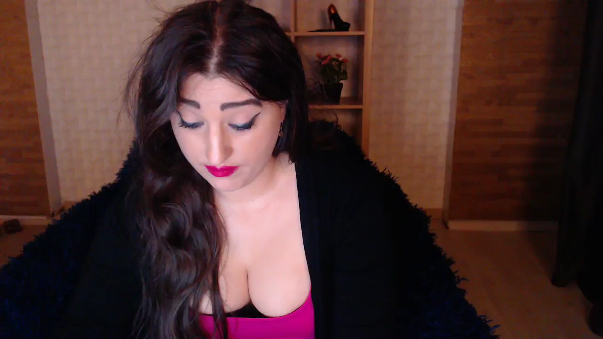 Gallery image thumbnail from HotRebbecca's myfreecams stream on, 04/23/2025, 02:17 image 18 of 20