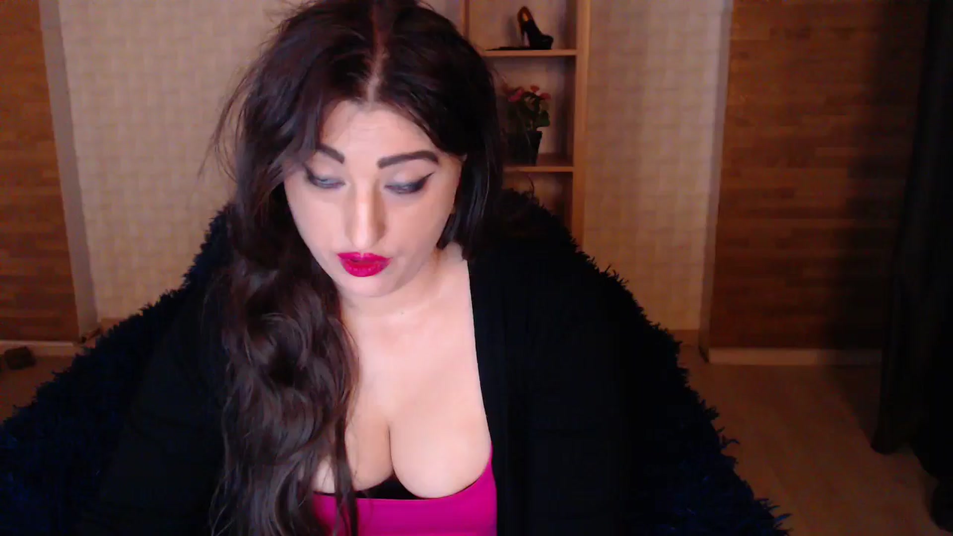 Gallery image thumbnail from HotRebbecca's myfreecams stream on, 04/23/2025, 02:17 image 16 of 20