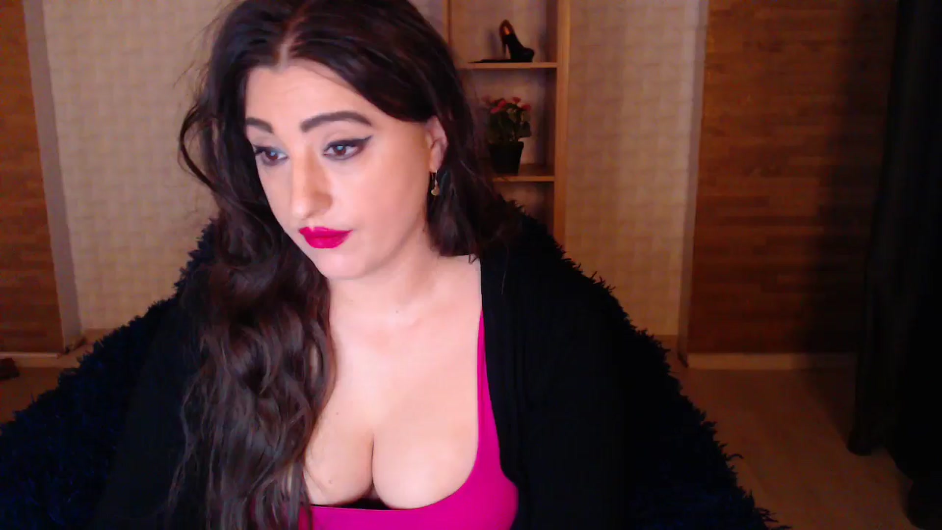 Gallery image thumbnail from HotRebbecca's myfreecams stream on, 04/23/2025, 02:17 image 2 of 20