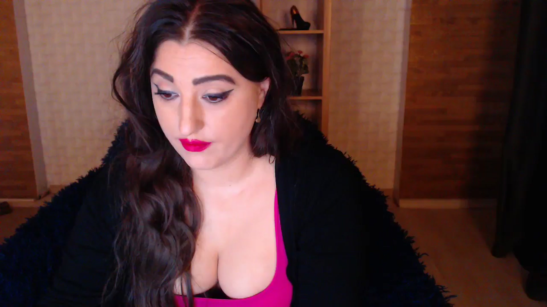 Gallery image thumbnail from HotRebbecca's myfreecams stream on, 04/23/2025, 02:17 image 3 of 20