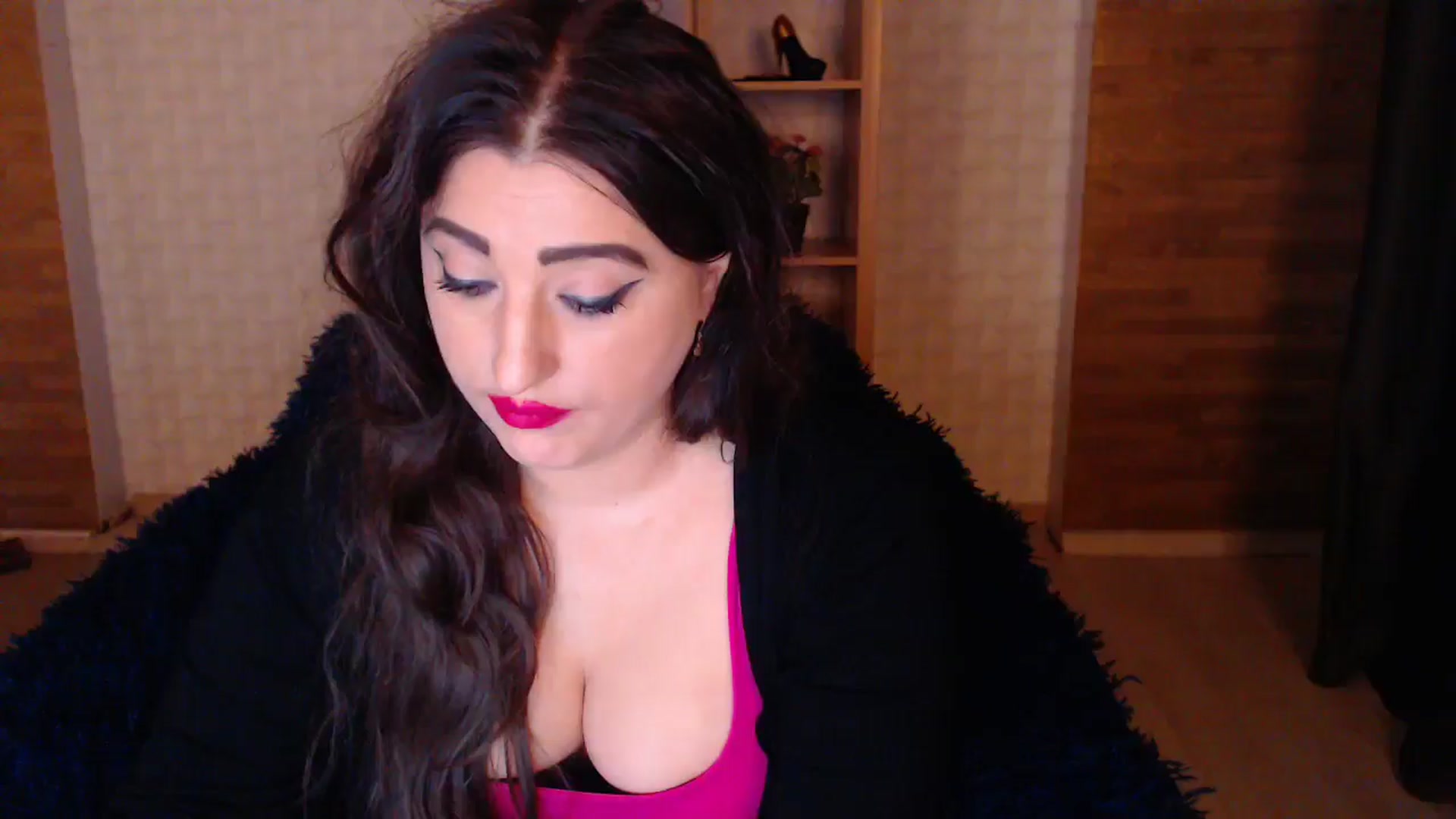 Gallery image thumbnail from HotRebbecca's myfreecams stream on, 04/23/2025, 02:17 image 5 of 20