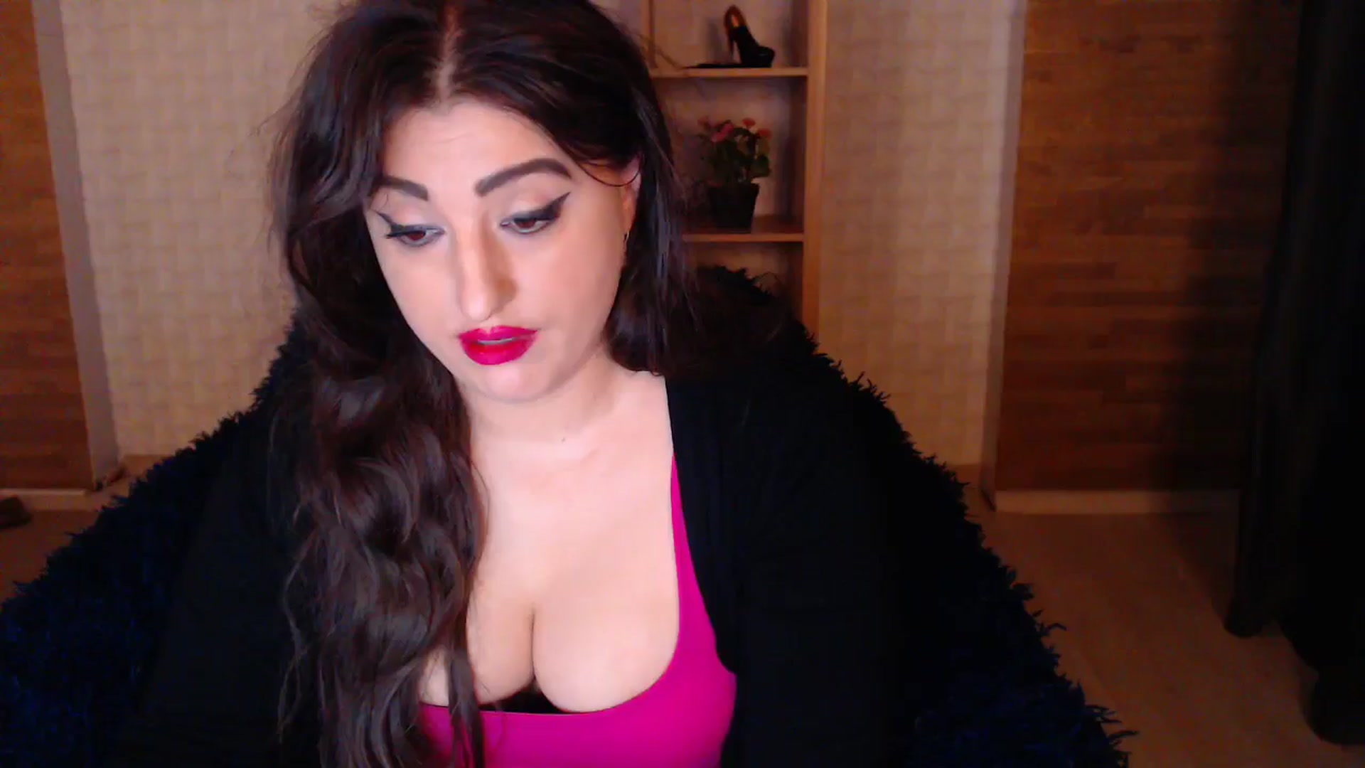 Gallery image thumbnail from HotRebbecca's myfreecams stream on, 04/23/2025, 02:17 image 10 of 20