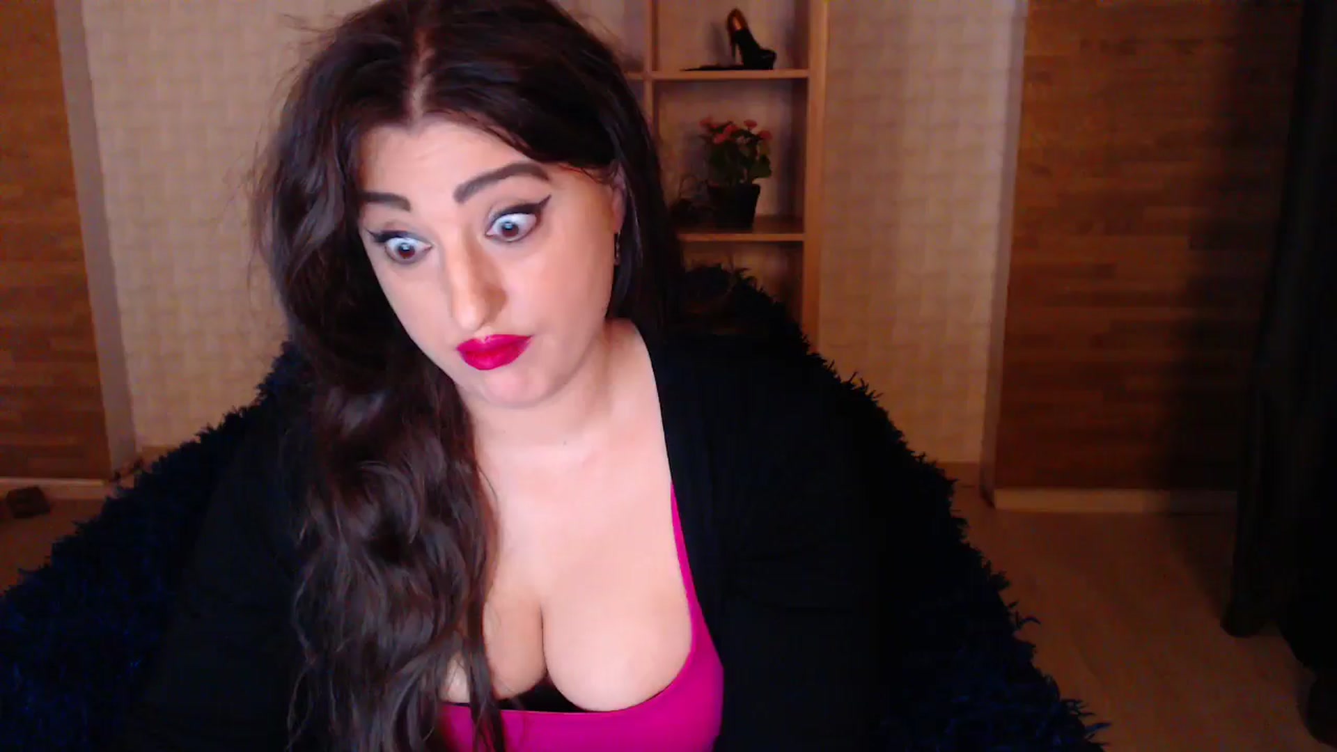 Gallery image thumbnail from HotRebbecca's myfreecams stream on, 04/23/2025, 02:17 image 13 of 20