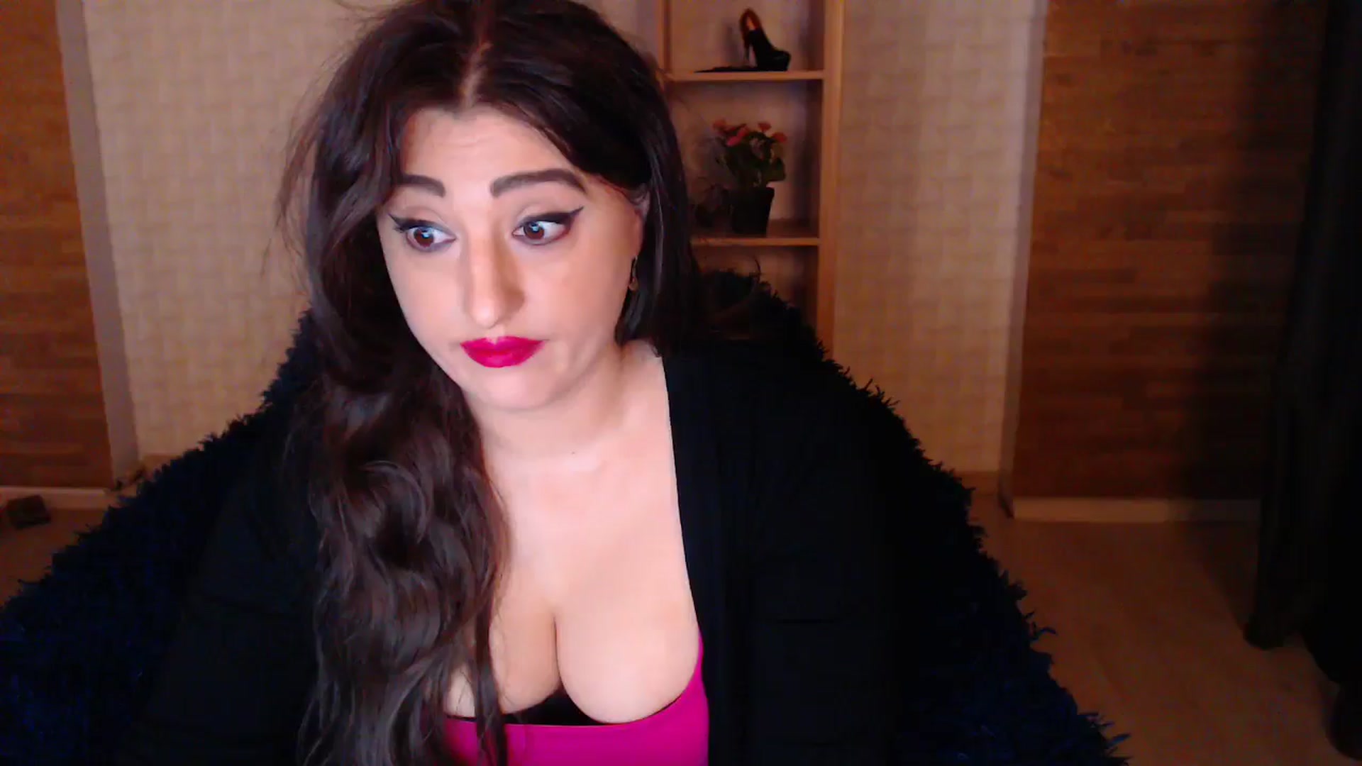 Gallery image thumbnail from HotRebbecca's myfreecams stream on, 04/23/2025, 02:17 image 15 of 20