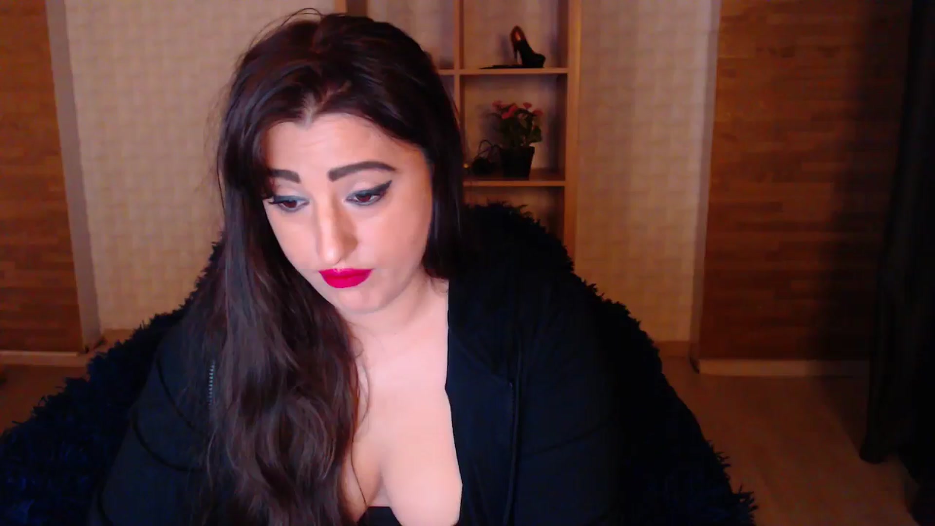 Gallery image thumbnail from HotRebbecca's myfreecams stream on, 04/24/2025, 01:55 image 16 of 20