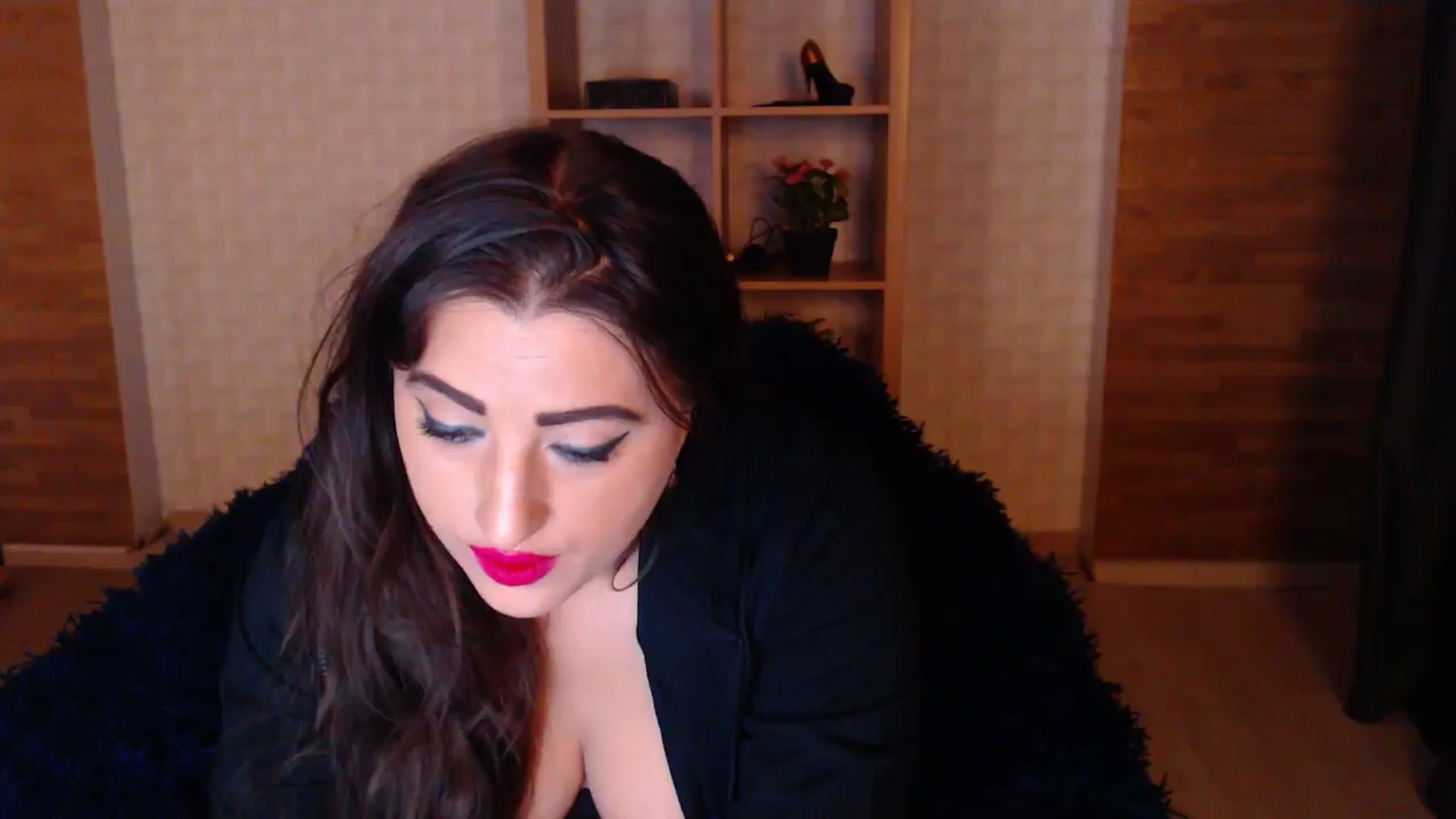 Gallery image thumbnail from HotRebbecca's myfreecams stream on, 04/24/2025, 01:55 image 6 of 20