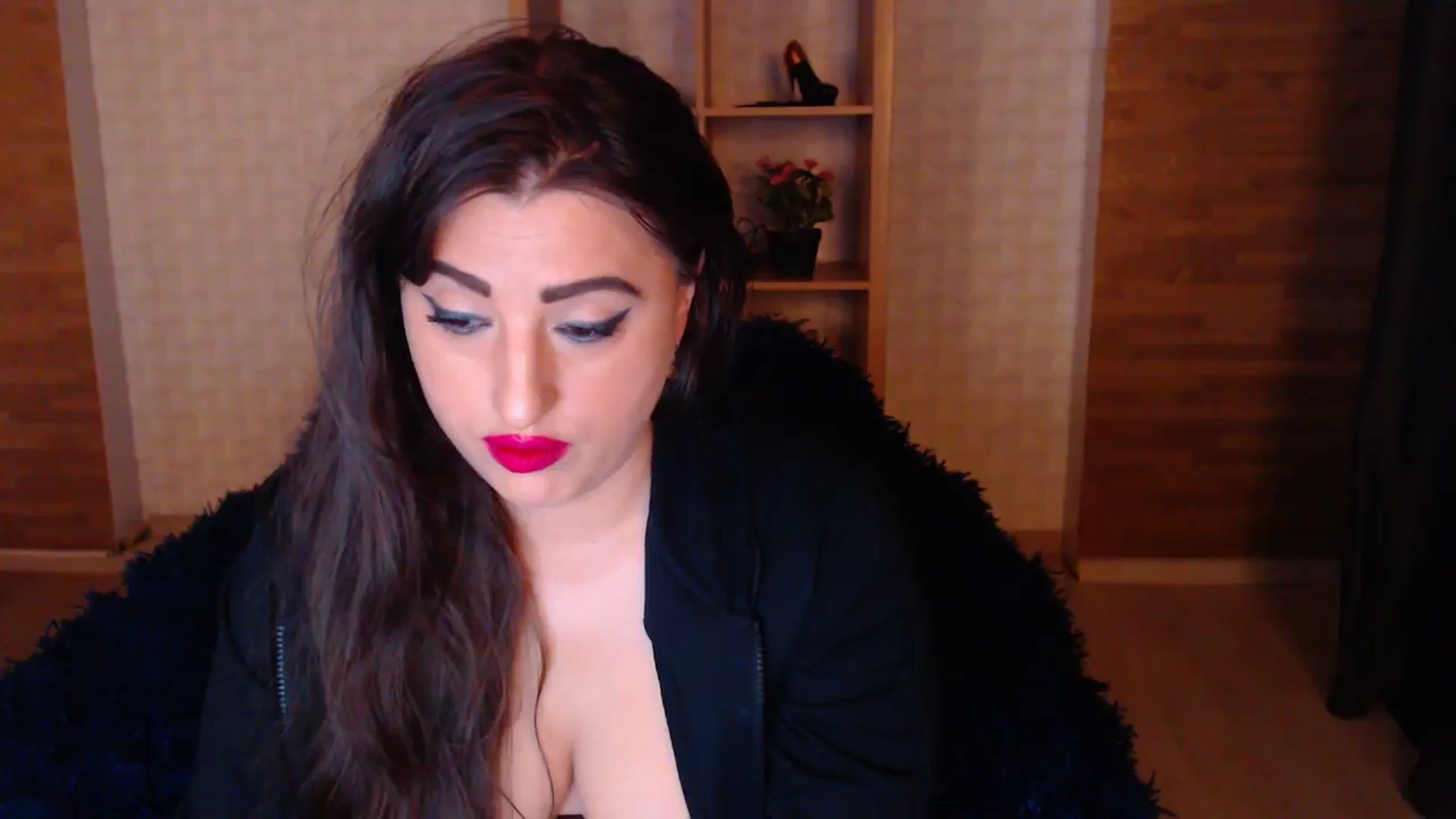 Gallery image thumbnail from HotRebbecca's myfreecams stream on, 04/24/2025, 01:55 image 11 of 20