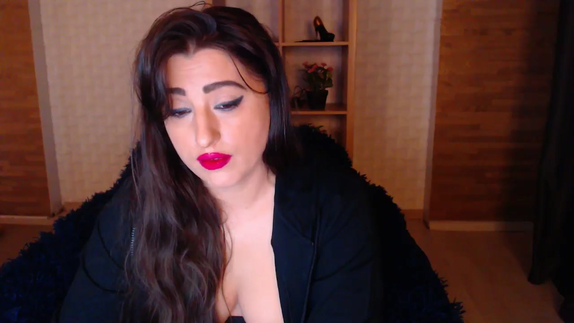 Gallery image thumbnail from HotRebbecca's myfreecams stream on, 04/24/2025, 01:55 image 17 of 20