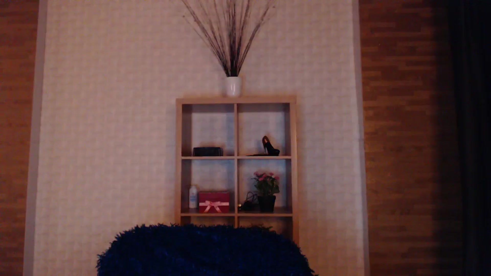 Gallery image thumbnail from HotRebbecca's myfreecams stream on, 04/25/2025, 24:21 image 18 of 20