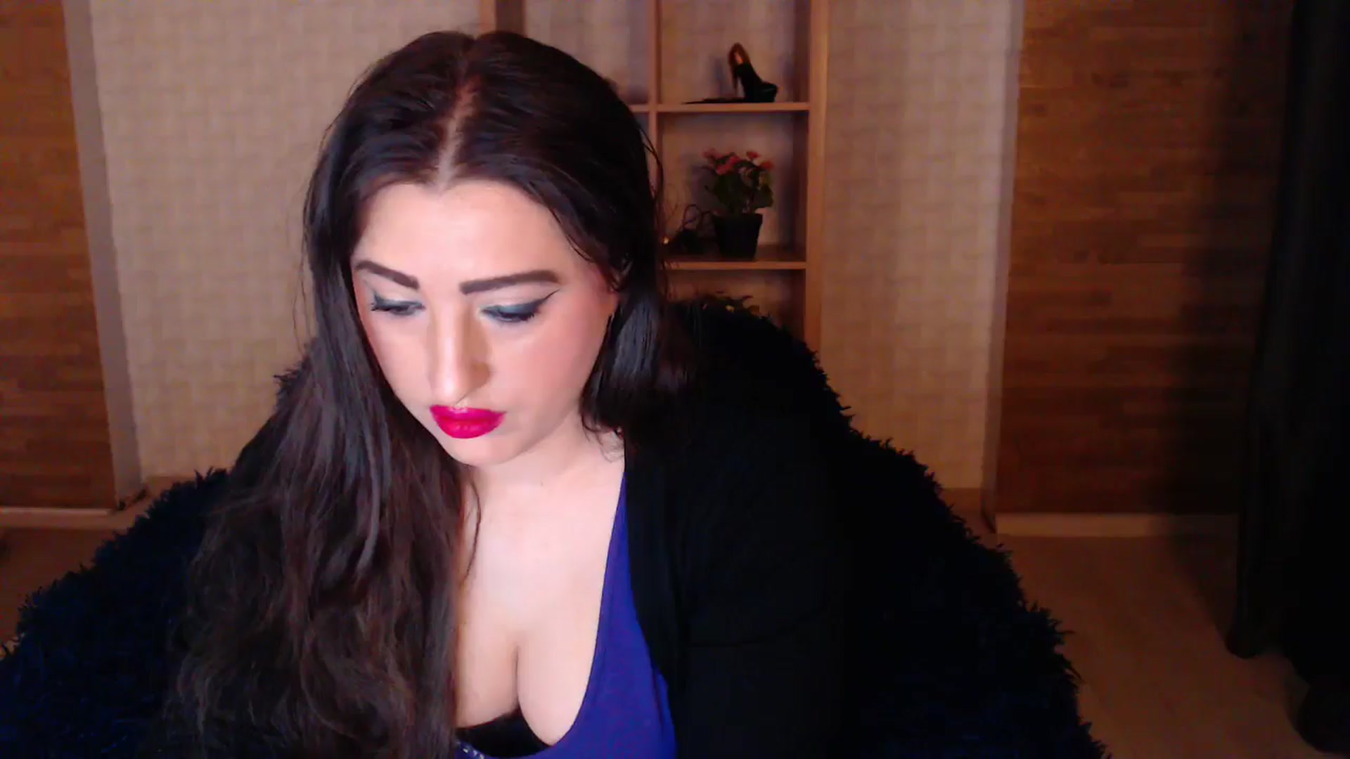 Gallery image thumbnail from HotRebbecca's myfreecams stream on, 04/25/2025, 01:00 image 14 of 20