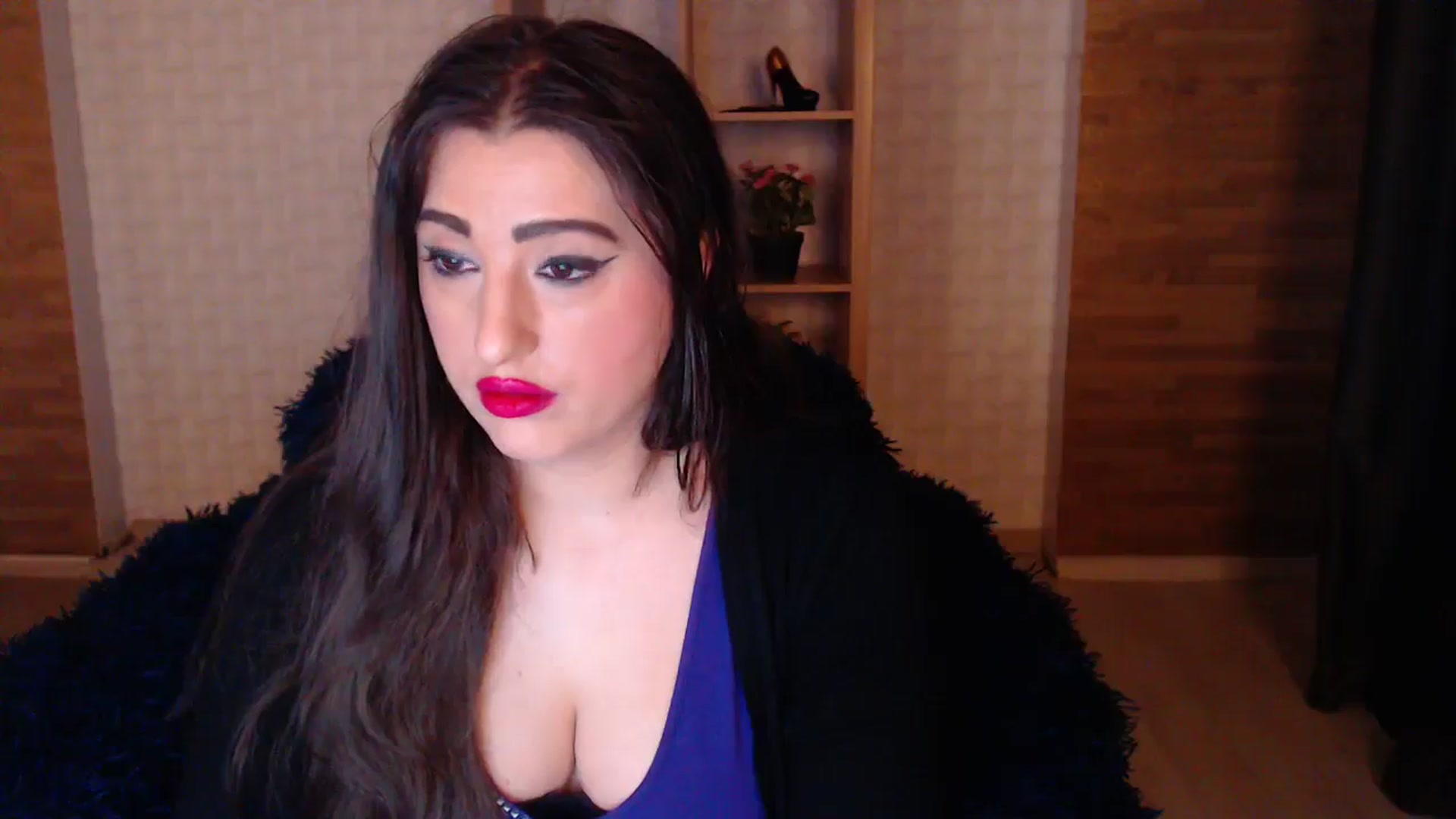 Gallery image thumbnail from HotRebbecca's myfreecams stream on, 04/25/2025, 02:58 image 6 of 20