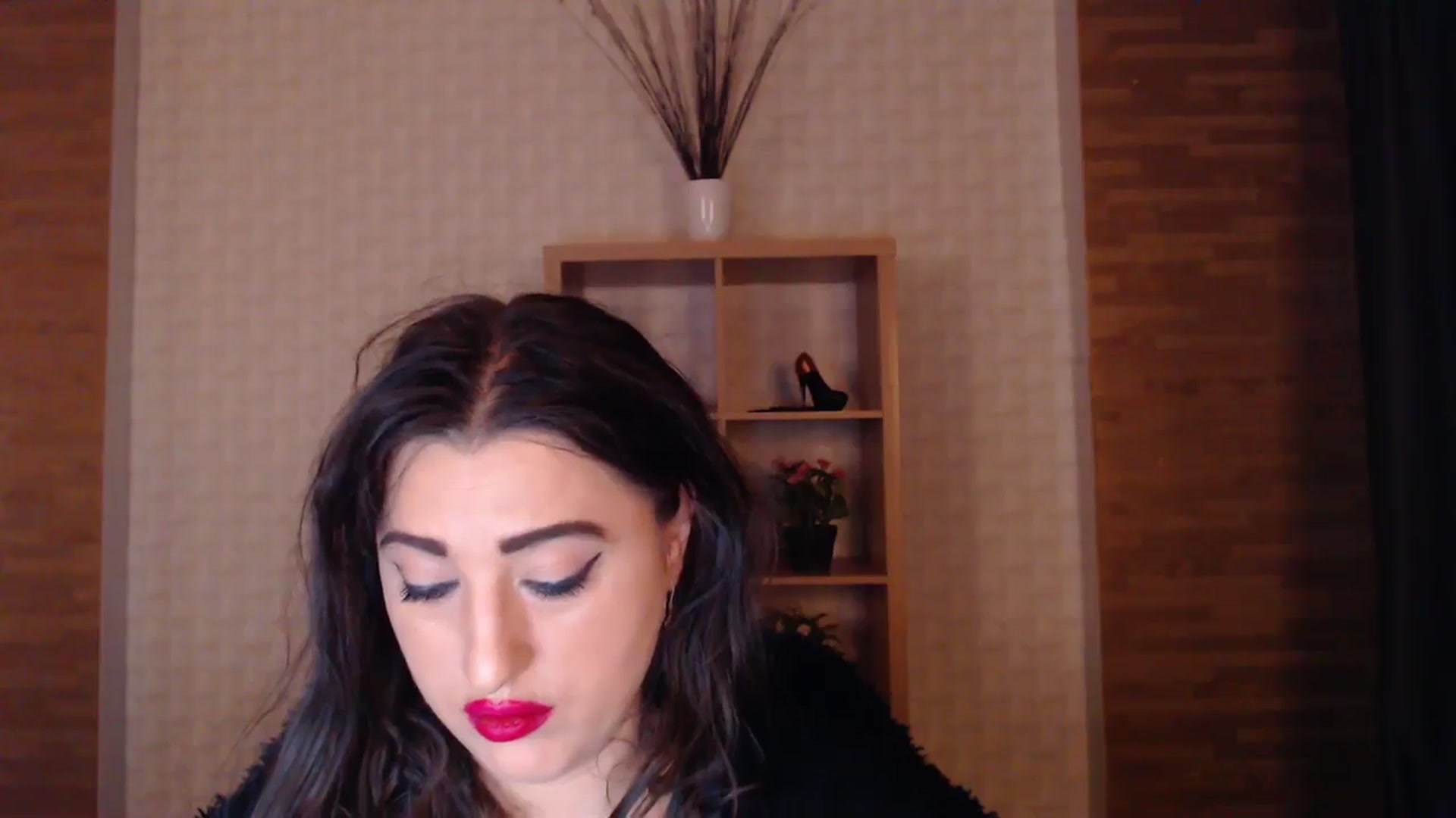Gallery image thumbnail from HotRebbecca's myfreecams stream on, 04/26/2025, 02:05 image 6 of 20
