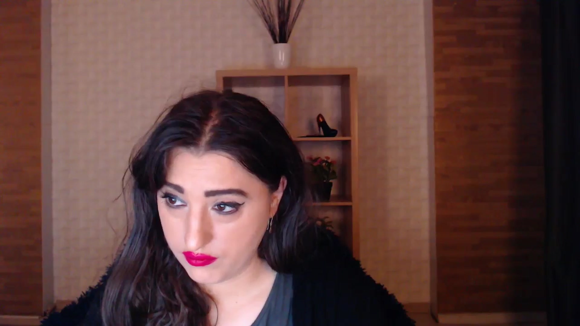 Gallery image thumbnail from HotRebbecca's myfreecams stream on, 04/26/2025, 02:05 image 10 of 20
