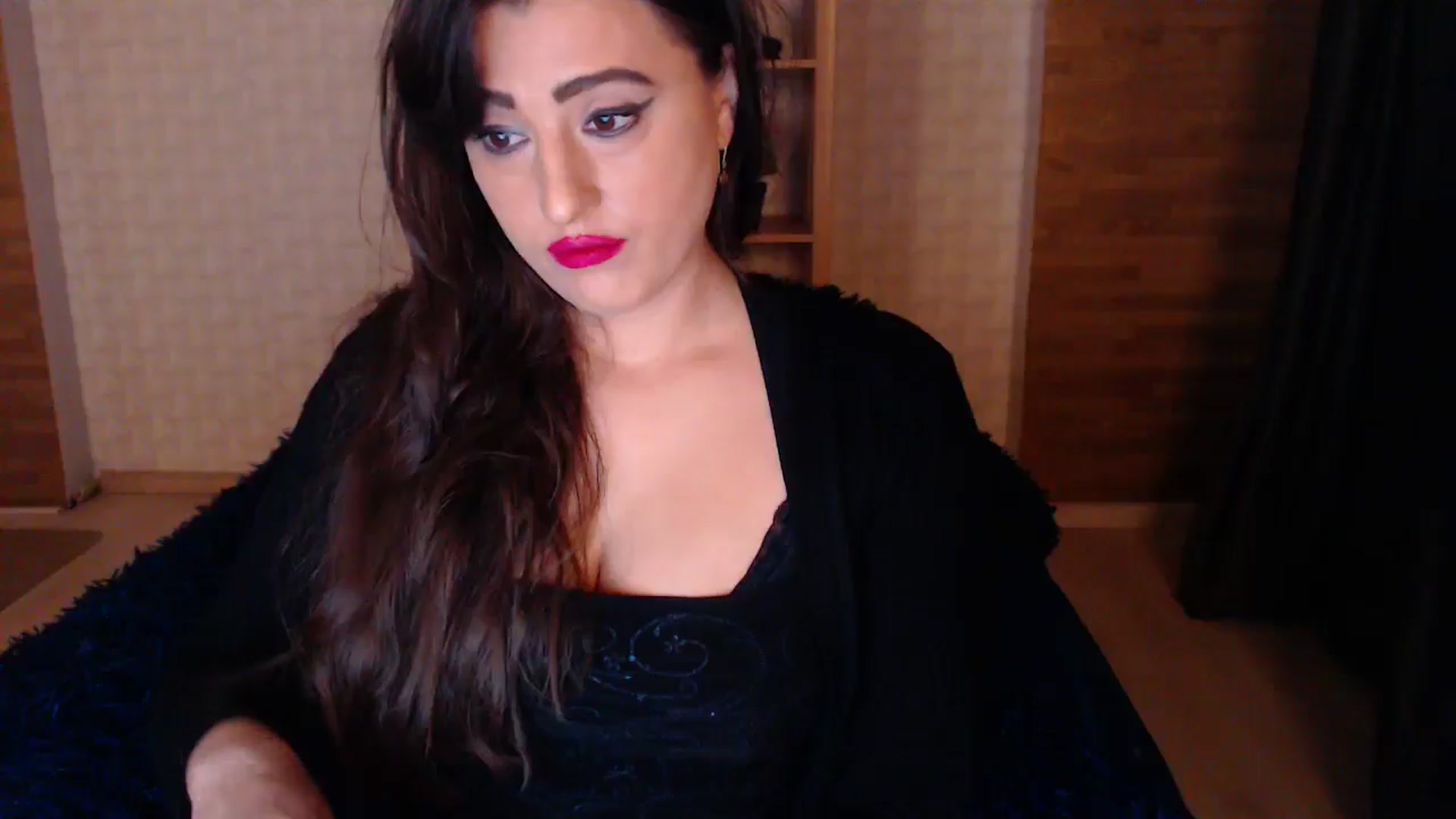 Gallery image thumbnail from HotRebbecca's myfreecams stream on, 04/27/2025, 03:03 image 19 of 20