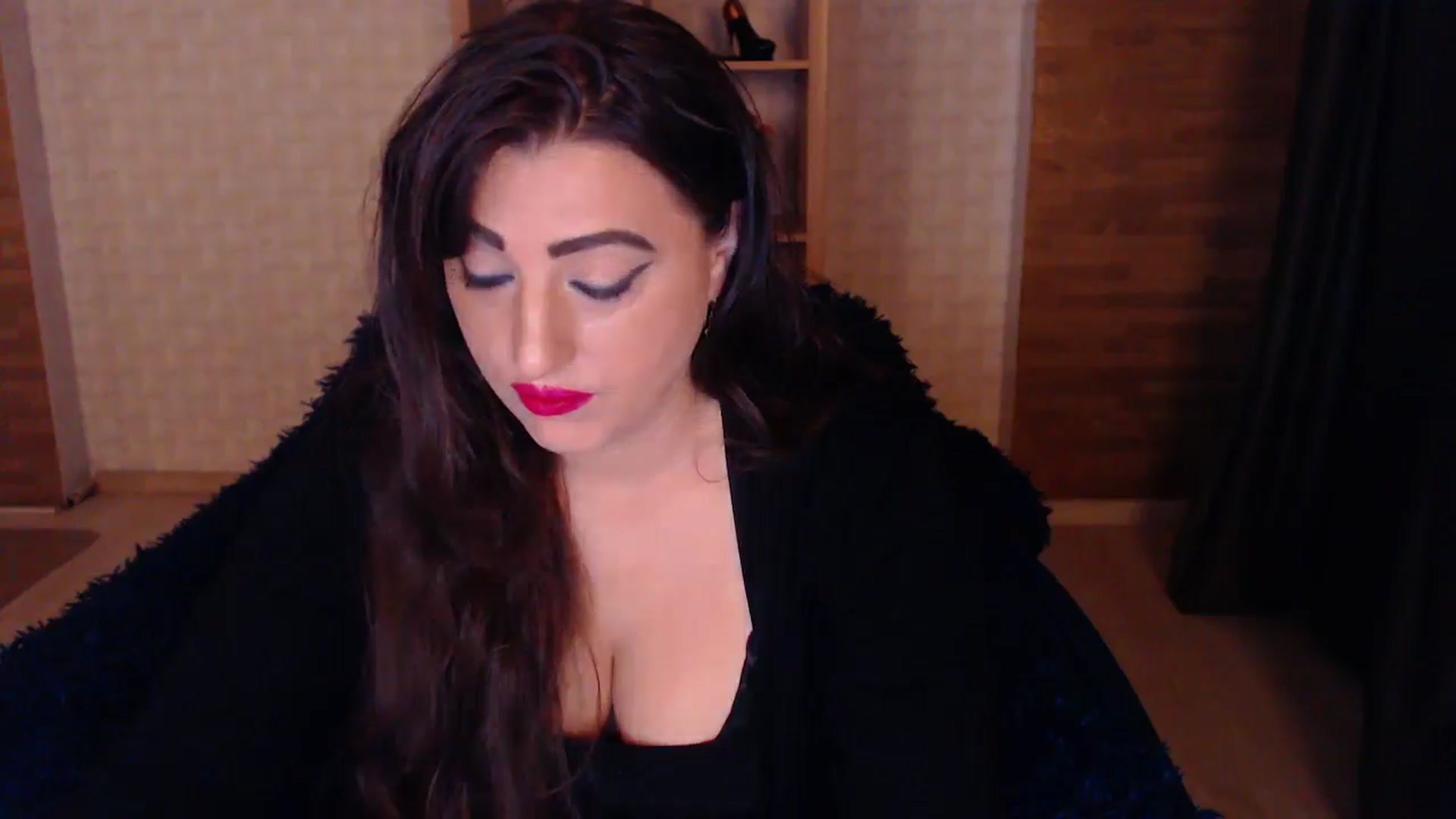 Gallery image thumbnail from HotRebbecca's myfreecams stream on, 04/27/2025, 03:03 image 8 of 20