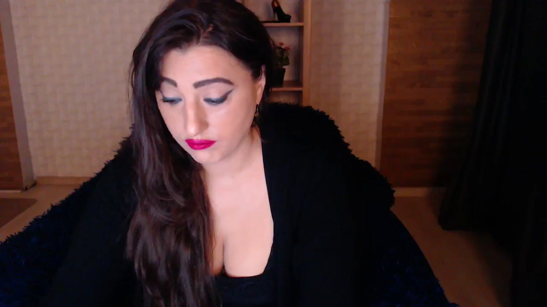 Gallery image thumbnail from HotRebbecca's myfreecams stream on, 04/27/2025, 03:03 image 11 of 20