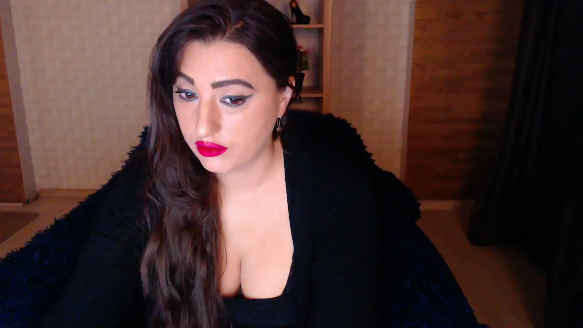 Gallery image thumbnail from HotRebbecca's myfreecams stream on, 04/27/2025, 03:03 image 10 of 20