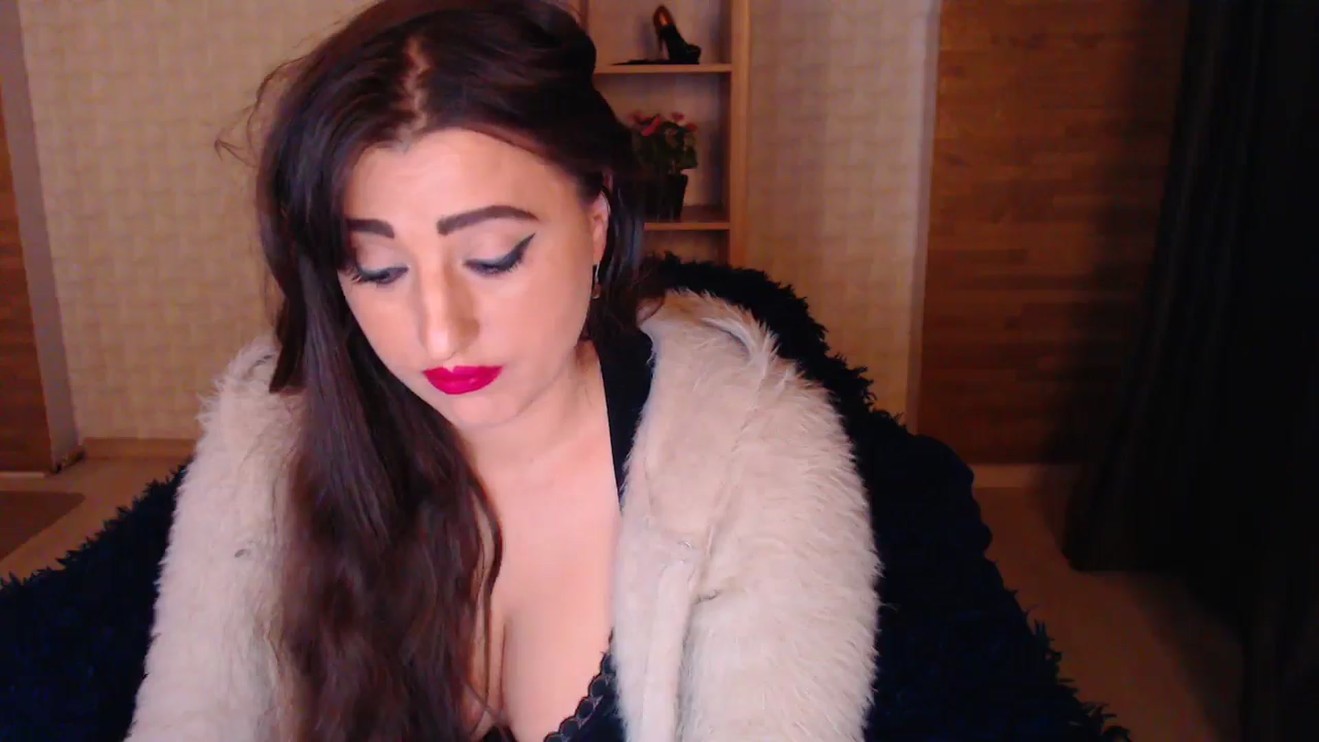 Gallery image thumbnail from HotRebbecca's myfreecams stream on, 04/29/2025, 24:52 image 17 of 20