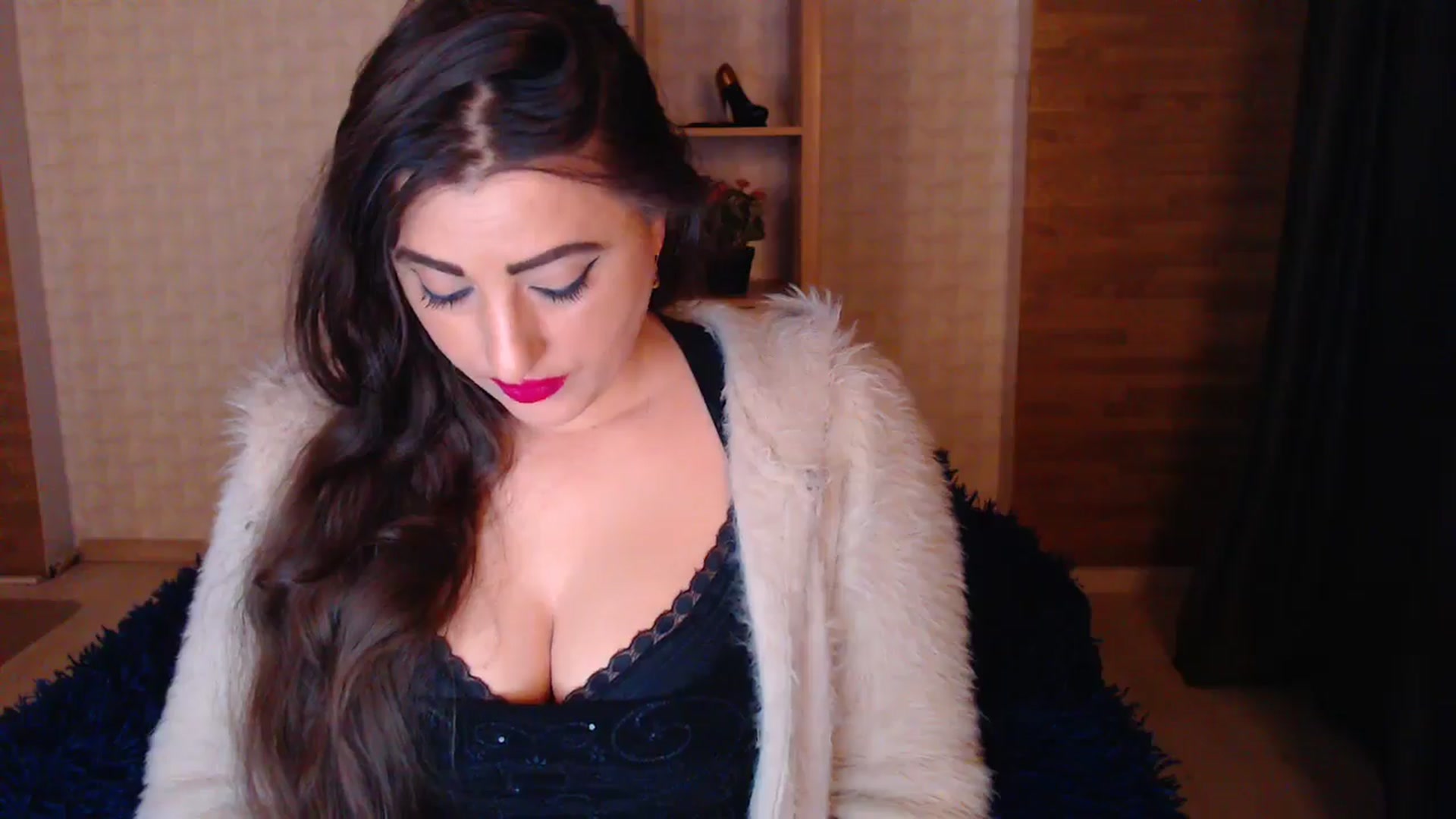 Gallery image thumbnail from HotRebbecca's myfreecams stream on, 04/29/2025, 24:52 image 8 of 20