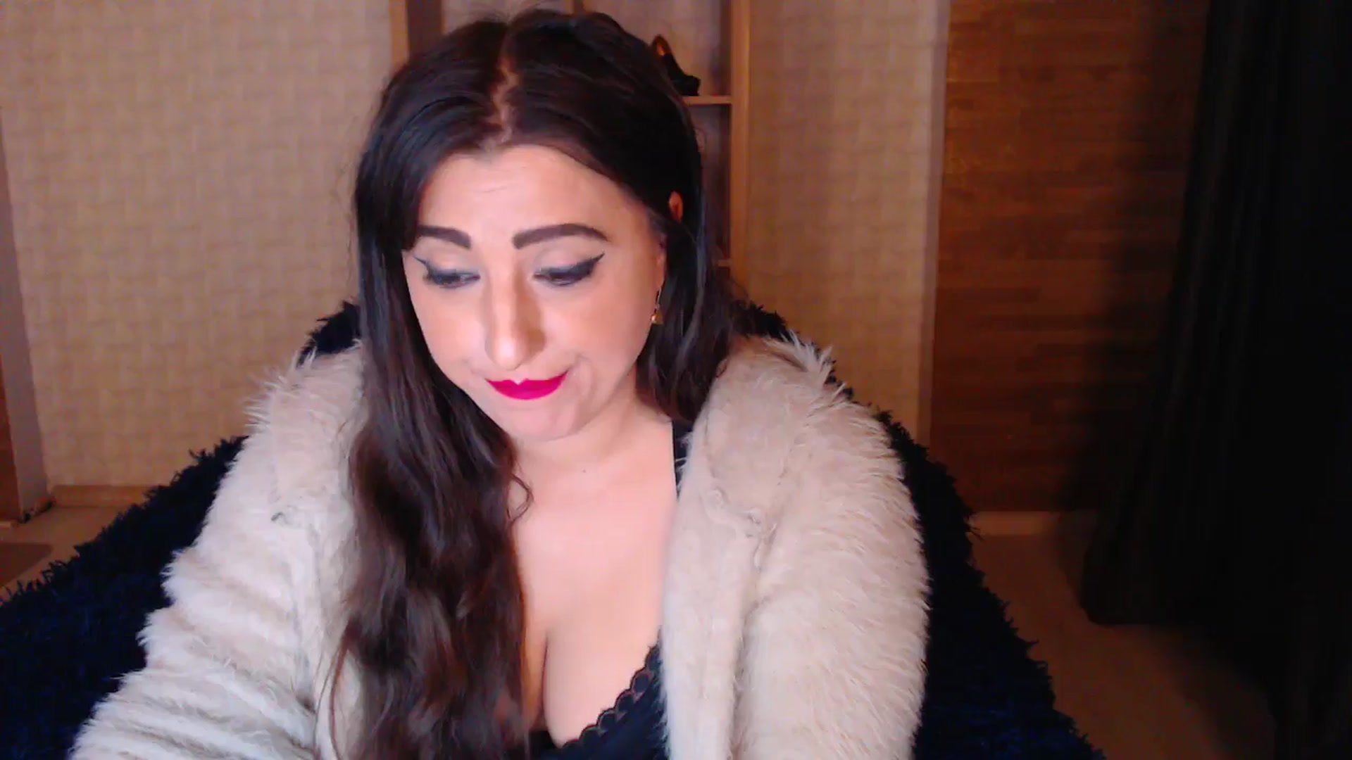 Gallery image thumbnail from HotRebbecca's myfreecams stream on, 04/29/2025, 01:33 image 4 of 20