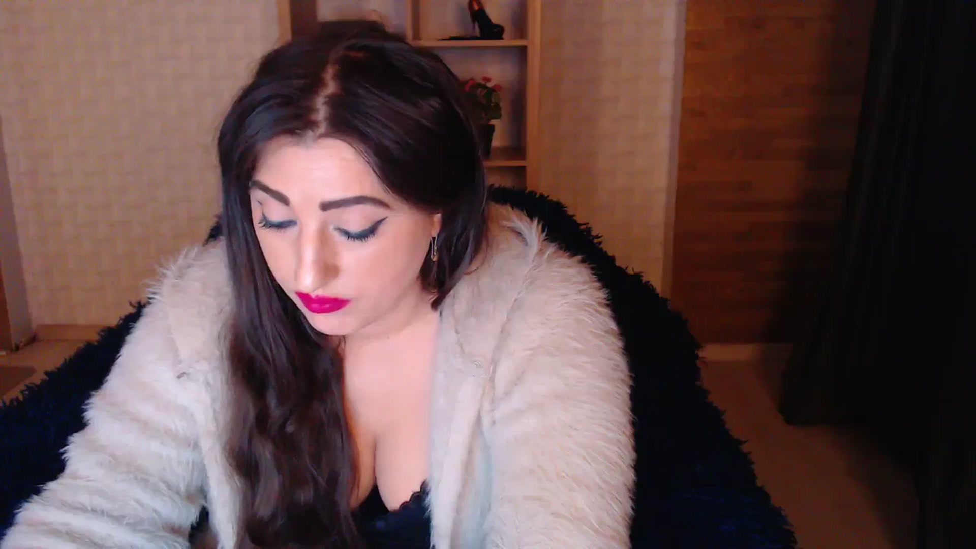 Gallery image thumbnail from HotRebbecca's myfreecams stream on, 04/29/2025, 01:33 image 11 of 20