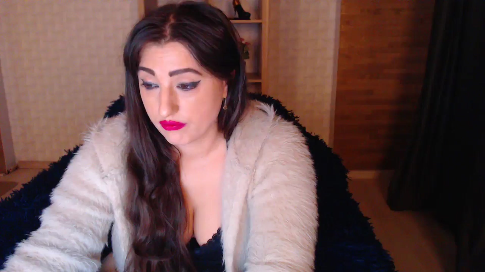 Gallery image thumbnail from HotRebbecca's myfreecams stream on, 04/29/2025, 01:33 image 18 of 20