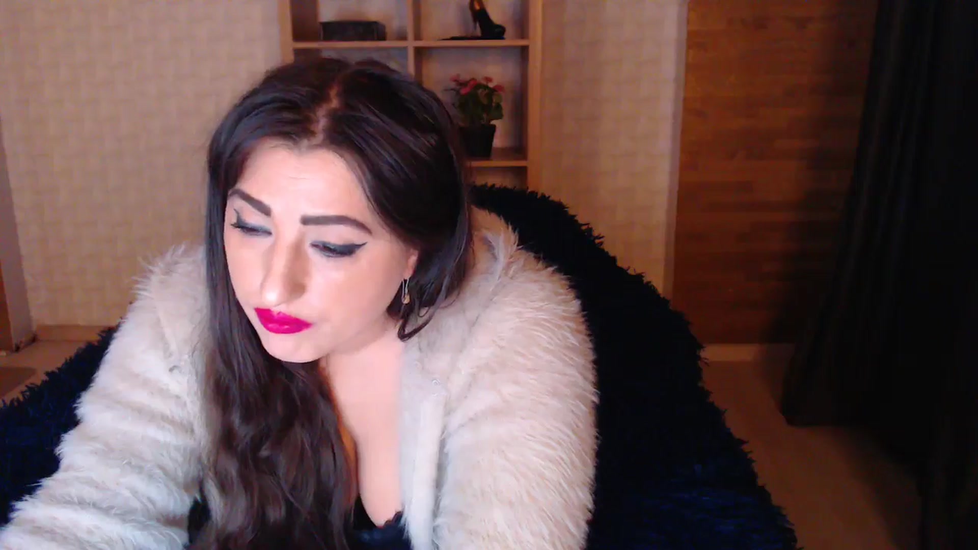 Gallery image thumbnail from HotRebbecca's myfreecams stream on, 04/29/2025, 01:33 image 16 of 20