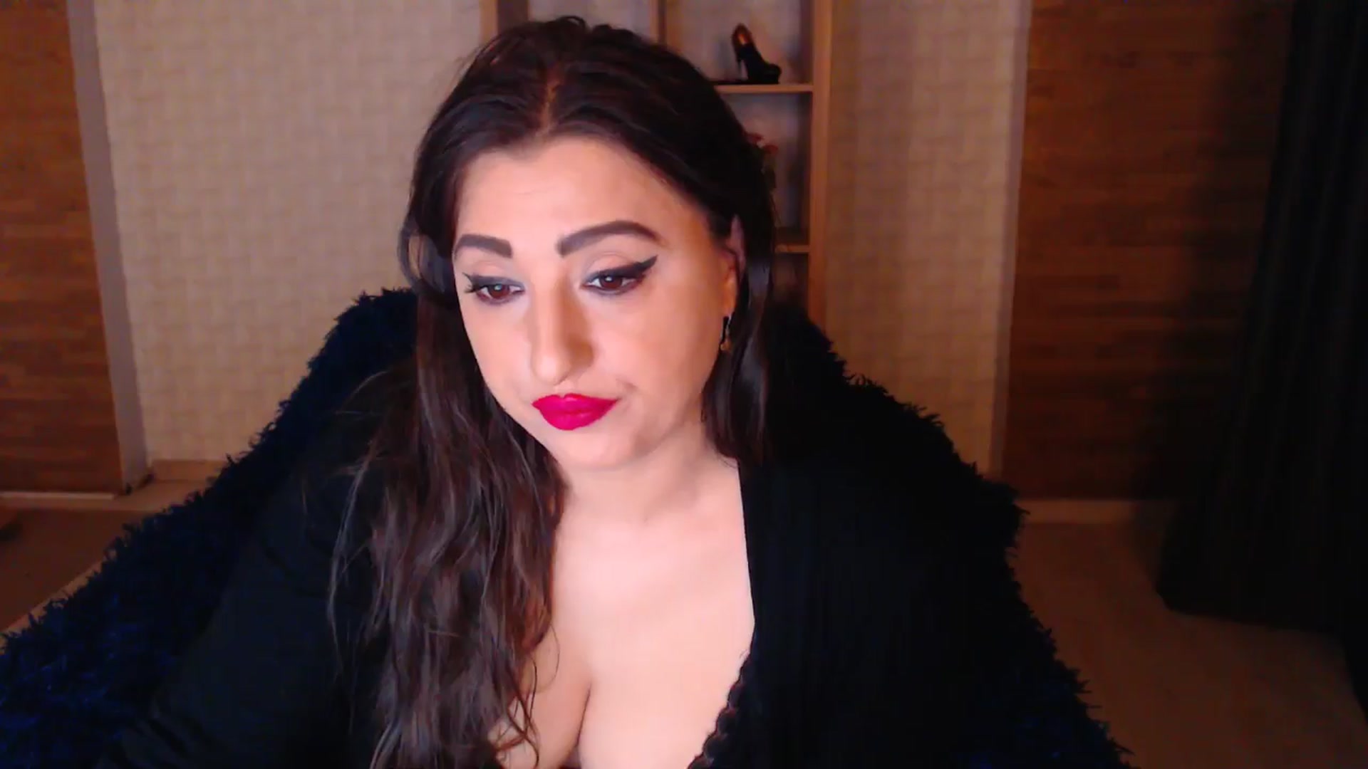 Gallery image thumbnail from HotRebbecca's myfreecams stream on, 05/01/2025, 22:48 image 8 of 20
