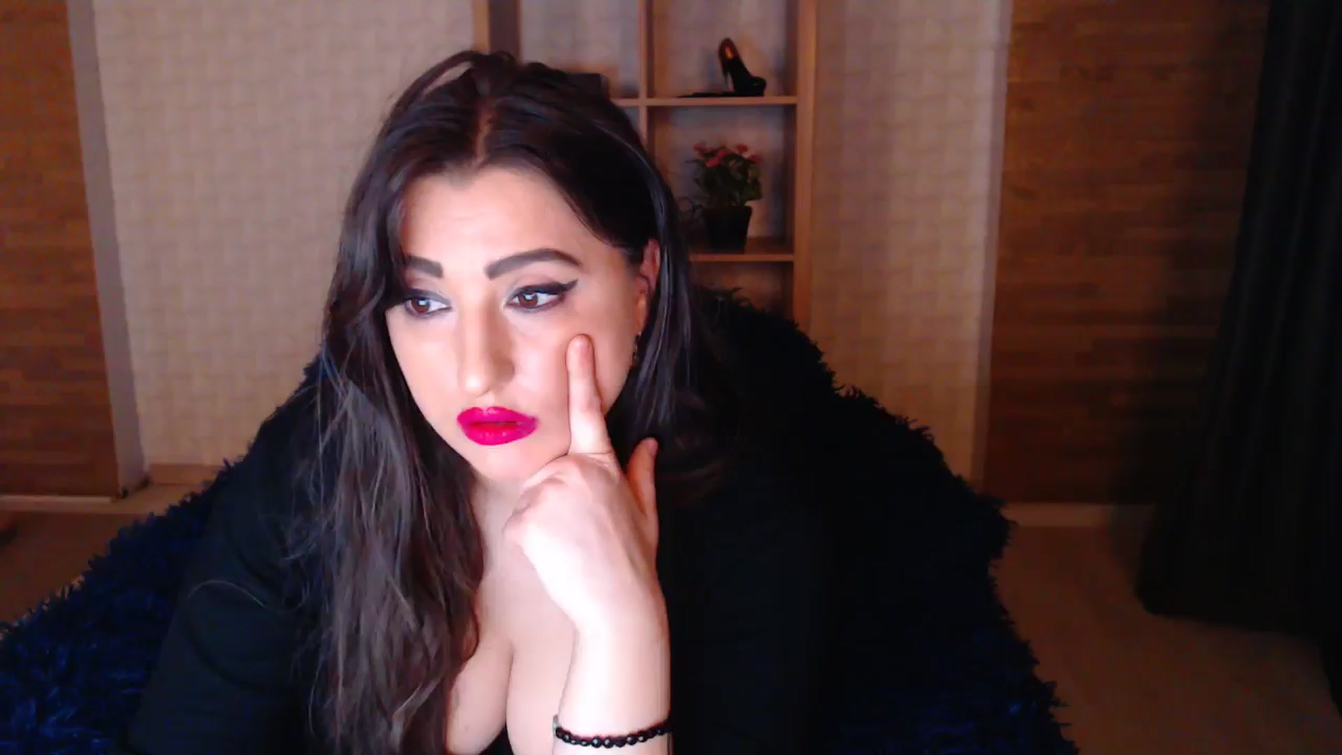 Gallery image thumbnail from HotRebbecca's myfreecams stream on, 05/01/2025, 22:48 image 14 of 20