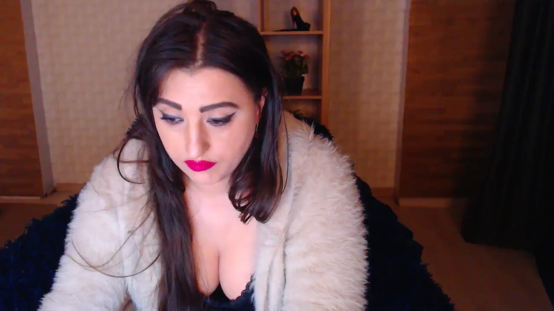 Gallery image thumbnail from HotRebbecca's myfreecams stream on, 05/02/2025, 01:16 image 3 of 20