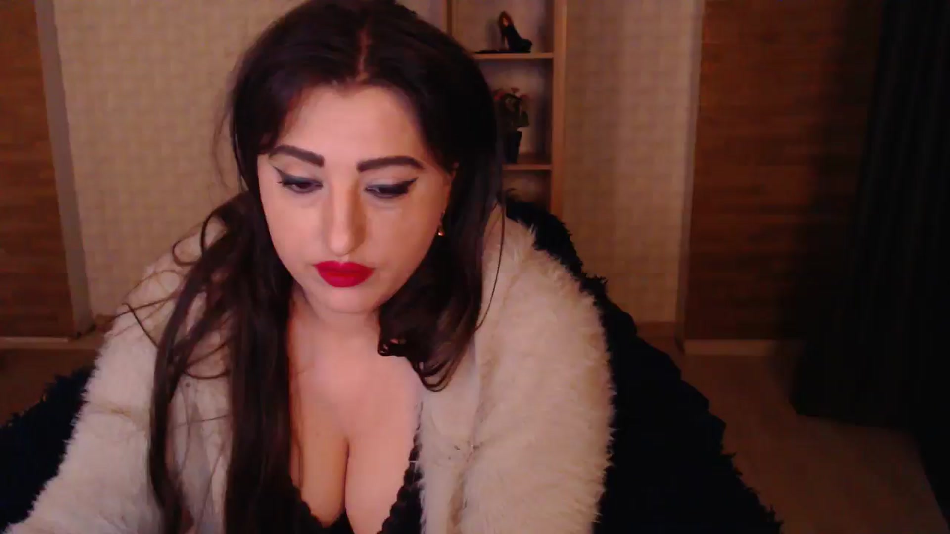 Gallery image thumbnail from HotRebbecca's myfreecams stream on, 05/02/2025, 01:16 image 1 of 20