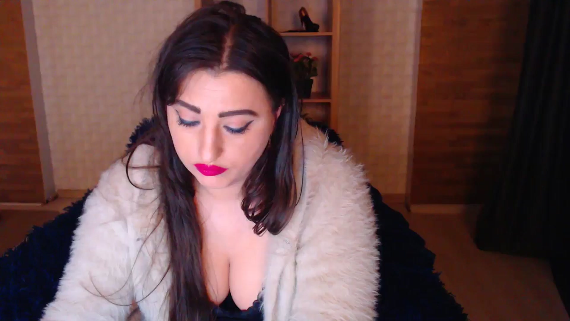 Gallery image thumbnail from HotRebbecca's myfreecams stream on, 05/02/2025, 01:16 image 4 of 20