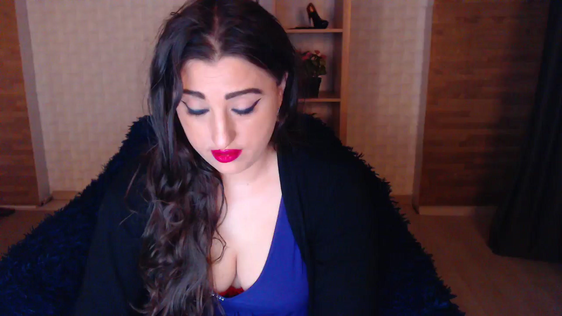Gallery image thumbnail from HotRebbecca's myfreecams stream on, 05/03/2025, 02:34 image 11 of 20
