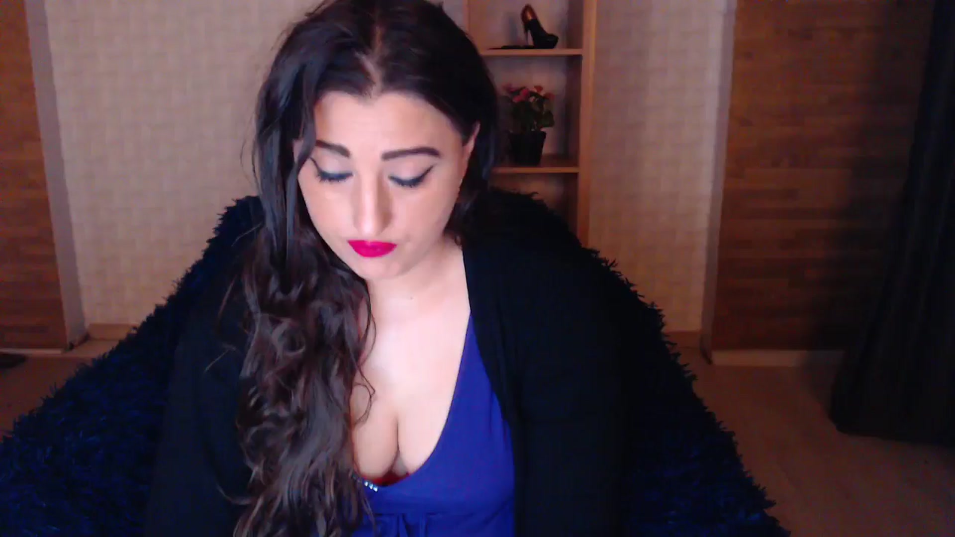 Gallery image thumbnail from HotRebbecca's myfreecams stream on, 05/03/2025, 02:34 image 1 of 20