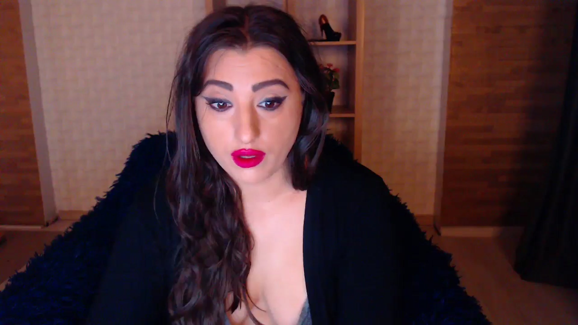 Gallery image thumbnail from HotRebbecca's myfreecams stream on, 05/04/2025, 02:30 image 11 of 20