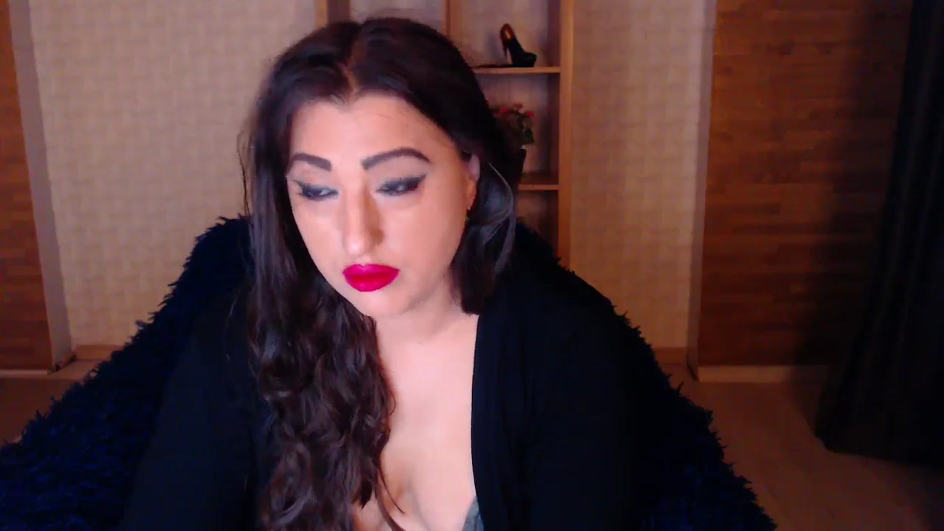 Gallery image thumbnail from HotRebbecca's myfreecams stream on, 05/04/2025, 02:30 image 3 of 20