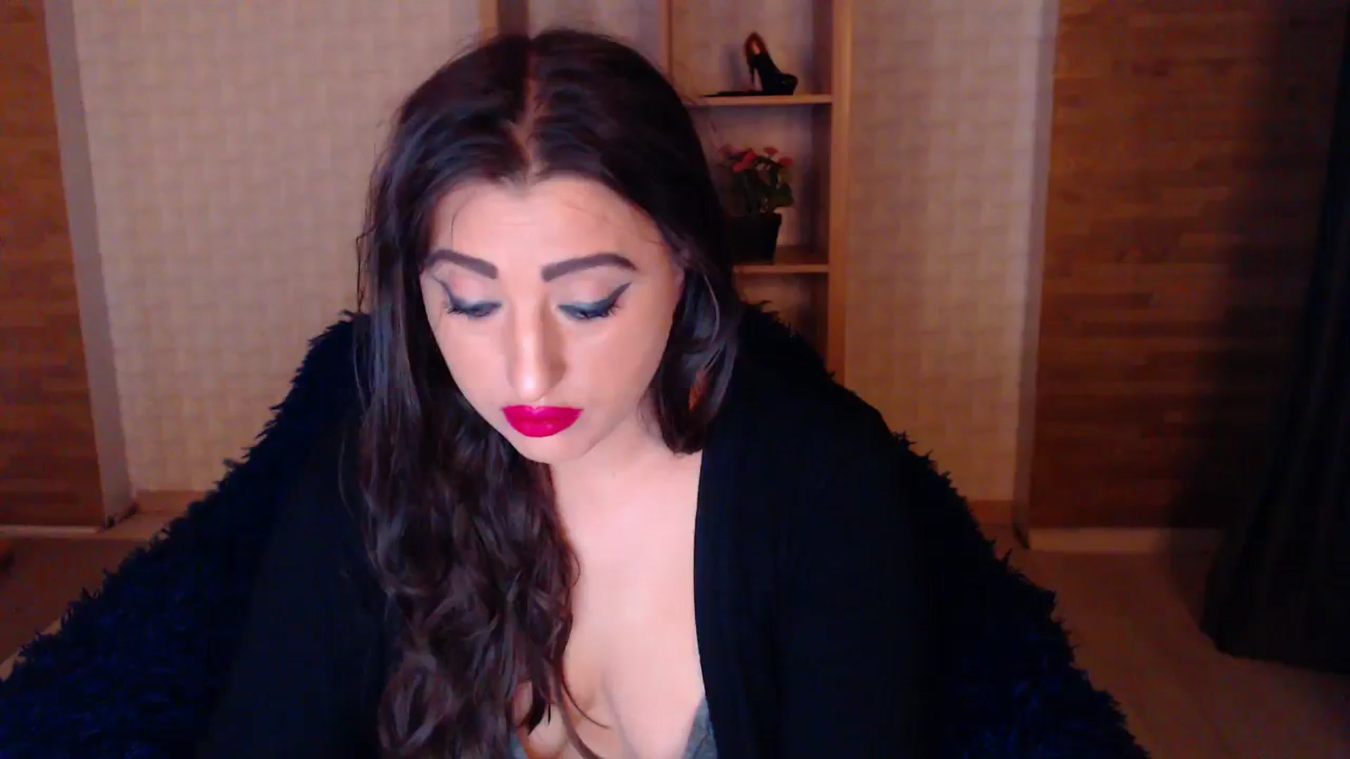 Gallery image thumbnail from HotRebbecca's myfreecams stream on, 05/04/2025, 02:30 image 9 of 20